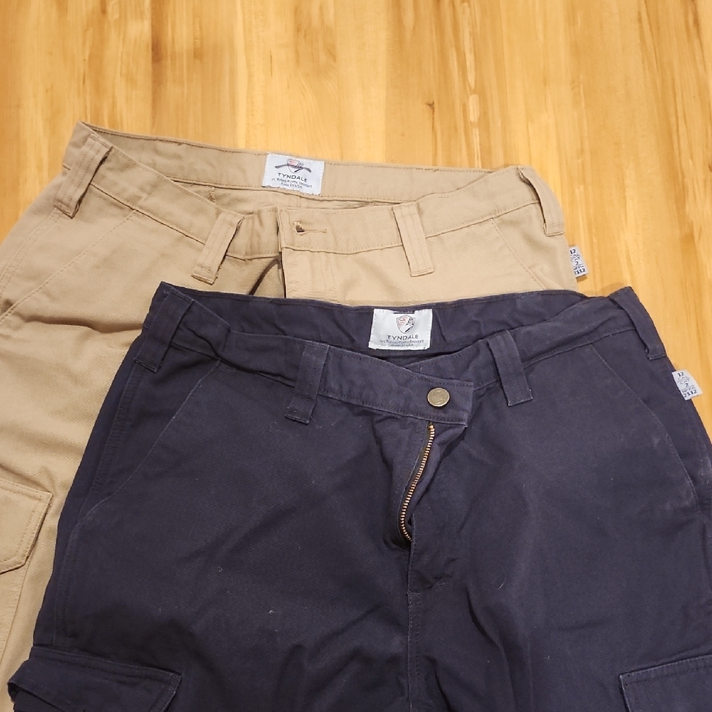 Tydale Womans's Size 12 Navy and Tan Work Pants